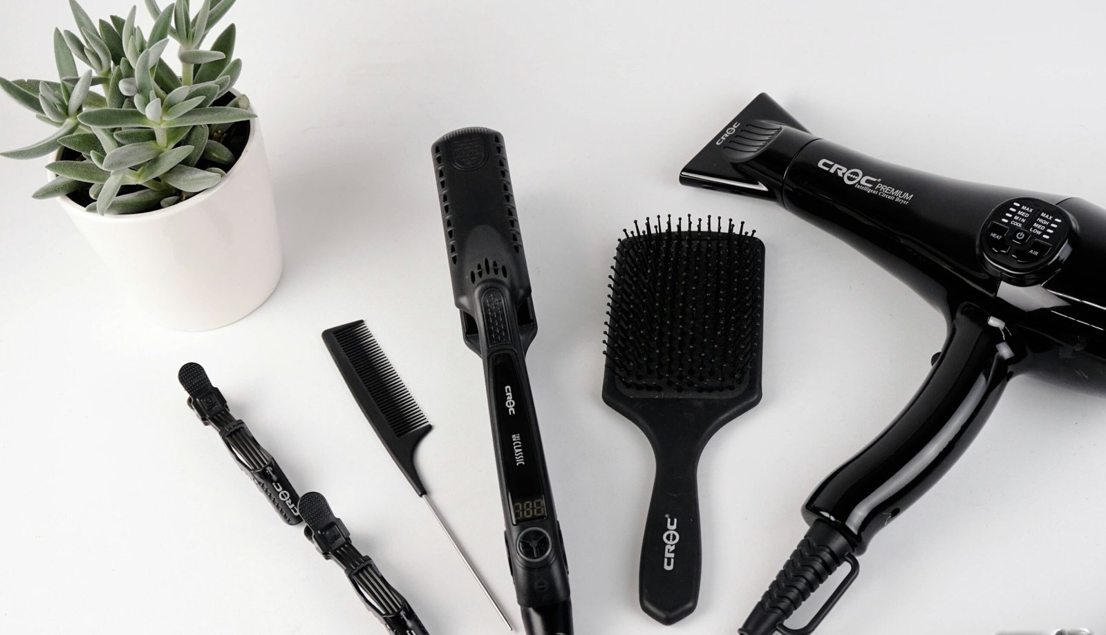 Integrating Square with QuickBooks Online: black hair brush